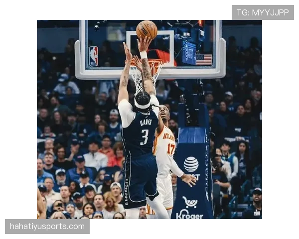 安东尼·戴维斯内线高效挡拆制造错位拉开防守空间