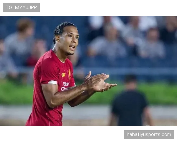 本赛季接管后防范戴克争顶压制对方前锋胜过迪亚斯